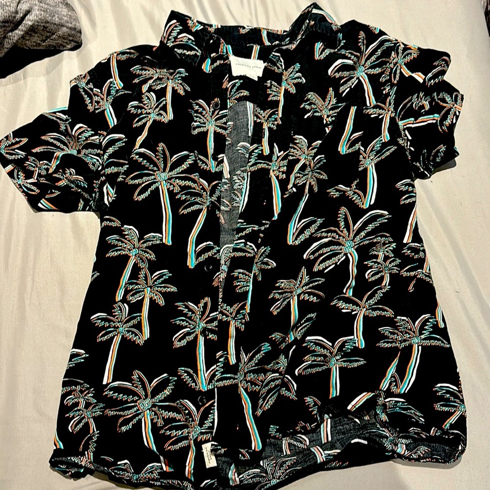 men’s american eagle button up tee